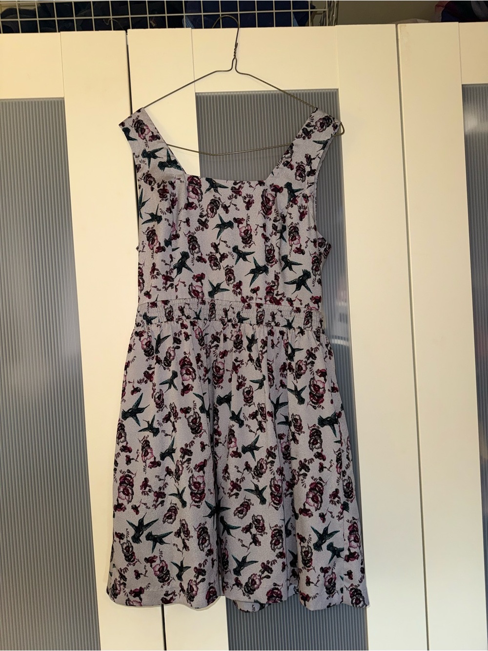 Kenzie Gray Strapless Floral Bird Print with Exposed Zipper size M